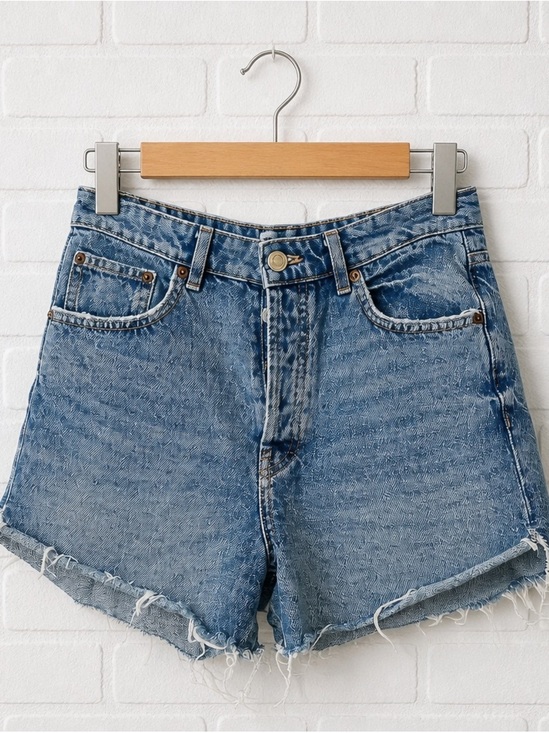 Zara Pants - Zara Light Blue High-Rise Frayed Denim Shorts 100% Cotton Size 6